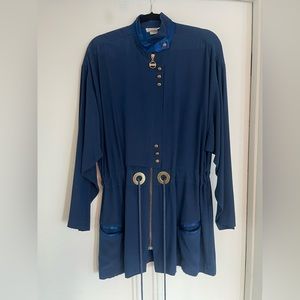 Amazing Vintage drawstring waist shirt/jacket! Great condition